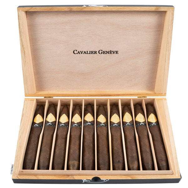 My Cigar Pack - Cigar Reviews - Cavalier Black 2 Series